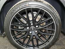 Audi Q2 TFSI Black Edition 