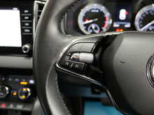 Skoda Karoq TSI ACT SE L 