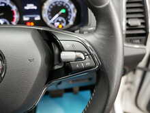 Skoda Karoq TSI ACT SE L 