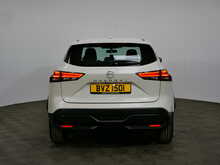 Nissan Qashqai DIG-T MHEV Acenta Premium 