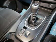 Nissan Qashqai DIG-T MHEV Acenta Premium 