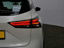 Nissan Qashqai DIG-T MHEV Acenta Premium 