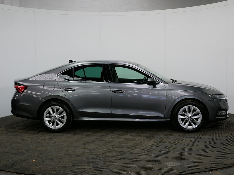 Skoda 1.5 TSI ACT SE L Hatchback 5dr Petrol Manual Euro 6 (s/s) (150 ps)