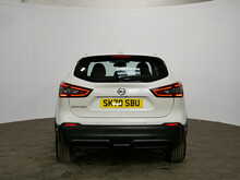 Nissan Qashqai DIG-T Acenta Premium 