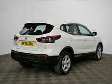 Nissan Qashqai DIG-T Acenta Premium 