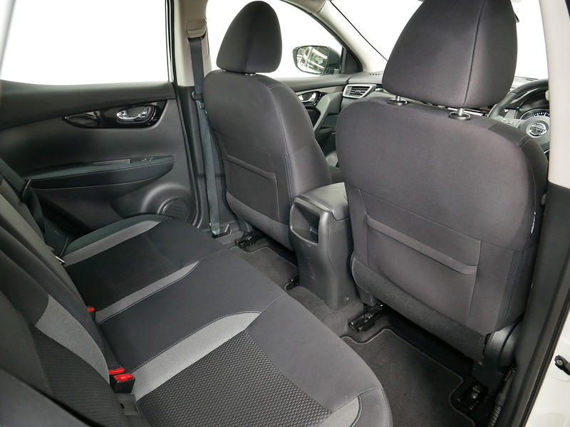 Nissan 1.3 DIG-T Acenta Premium SUV 5dr Petrol DCT Auto Euro 6 (s/s) (160 ps)