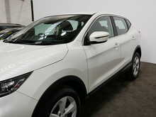 Nissan Qashqai DIG-T Acenta Premium 