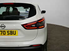 Nissan Qashqai DIG-T Acenta Premium 