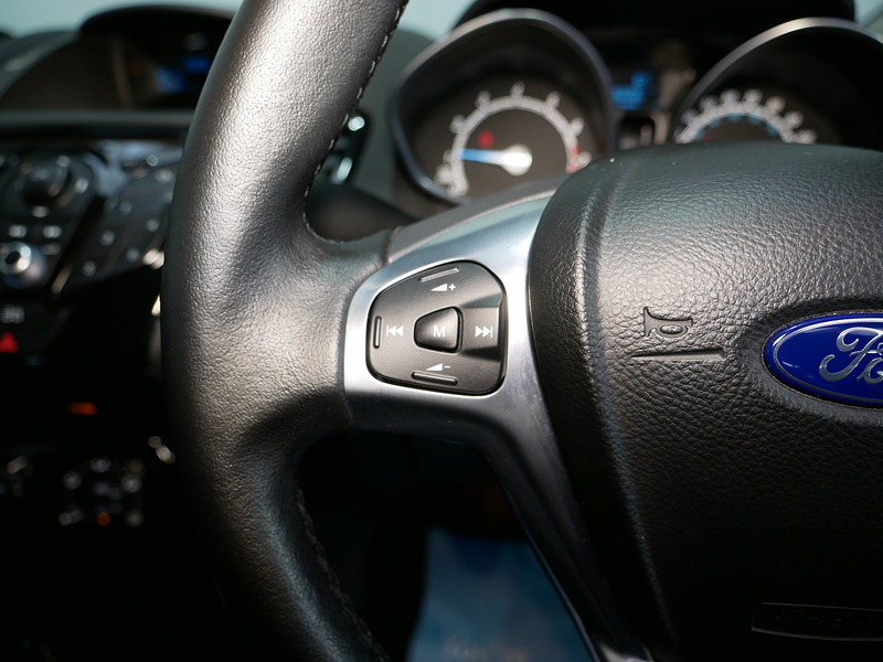 Ford 1.25 Zetec Hatchback 5dr Petrol Manual Euro 5 (82 ps)