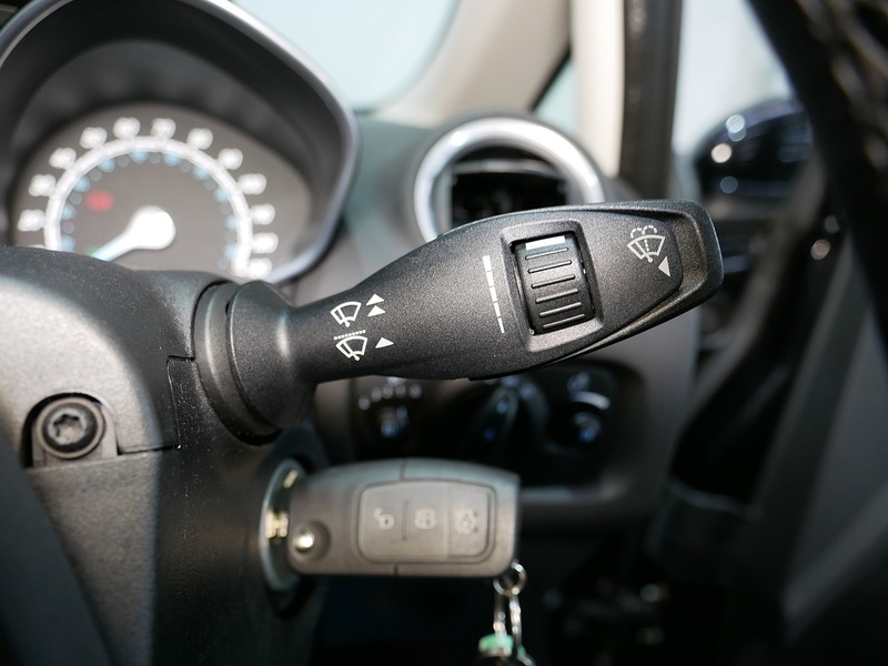 Ford 1.25 Zetec Hatchback 5dr Petrol Manual Euro 5 (82 ps)