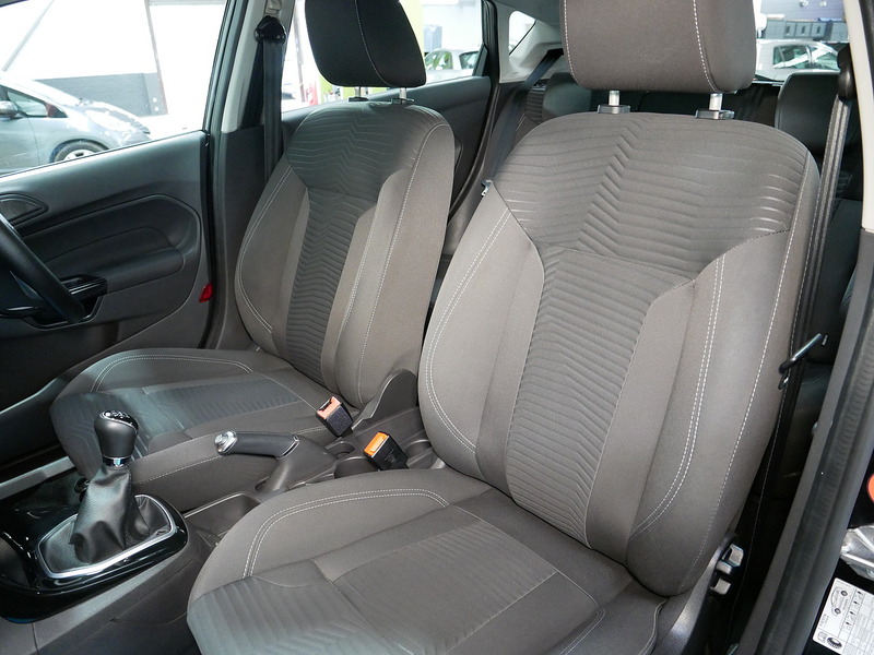 Ford 1.25 Zetec Hatchback 5dr Petrol Manual Euro 5 (82 ps)