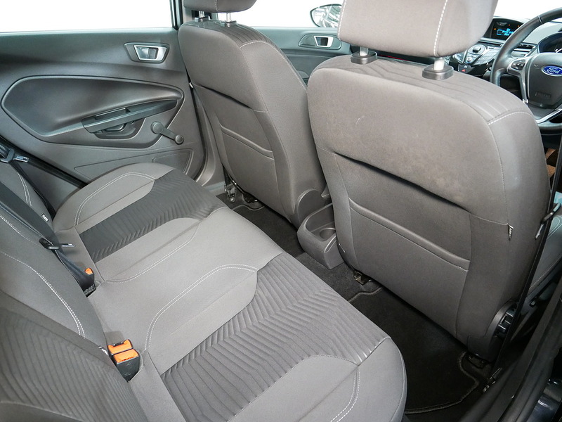 Ford 1.25 Zetec Hatchback 5dr Petrol Manual Euro 5 (82 ps)