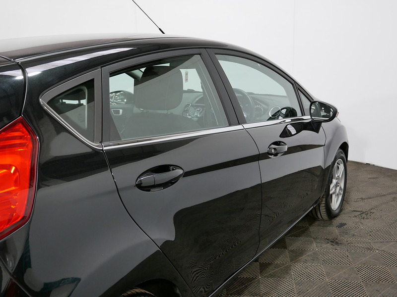 Ford 1.25 Zetec Hatchback 5dr Petrol Manual Euro 5 (82 ps)