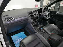 Volkswagen Tiguan TDI R-Line Tech 