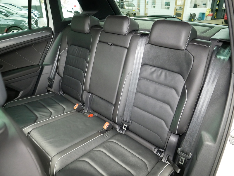 Volkswagen 2.0 TDI R-Line Tech SUV 5dr Diesel DSG Euro 6 (s/s) (150 ps)