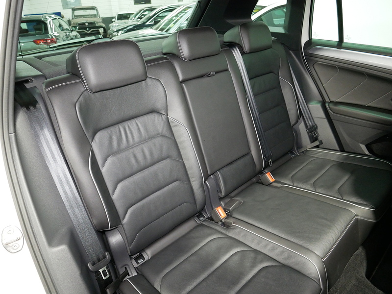 Volkswagen 2.0 TDI R-Line Tech SUV 5dr Diesel DSG Euro 6 (s/s) (150 ps)