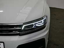 Volkswagen Tiguan TDI R-Line Tech 