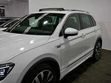 Volkswagen Tiguan TDI R-Line Tech 