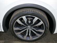 Volkswagen Tiguan TDI R-Line Tech 