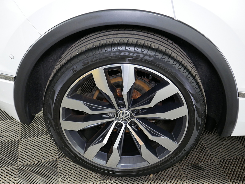 Volkswagen 2.0 TDI R-Line Tech SUV 5dr Diesel DSG Euro 6 (s/s) (150 ps)