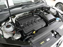 Volkswagen Tiguan TDI R-Line Tech 