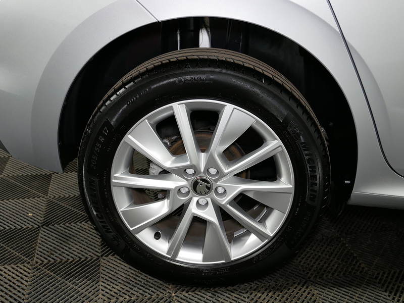 Skoda 1.0 TSI SE Drive SUV 5dr Petrol Manual Euro 6 (s/s) (95 ps)