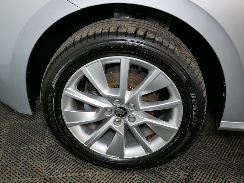 Skoda 1.0 TSI SE Drive SUV 5dr Petrol Manual Euro 6 (s/s) (95 ps)