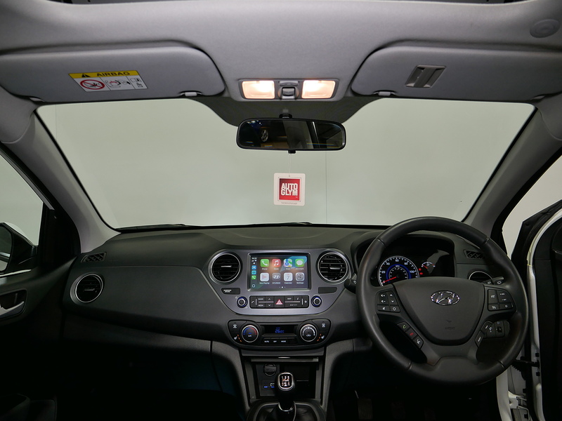 Hyundai 1.2 Premium SE Hatchback 5dr Petrol Manual Euro 6 (87 ps)