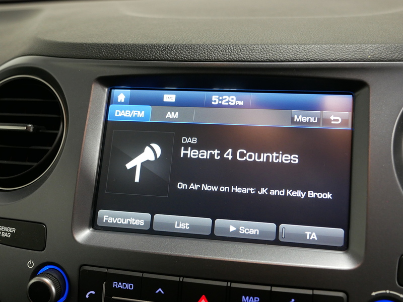 Hyundai 1.2 Premium SE Hatchback 5dr Petrol Manual Euro 6 (87 ps)