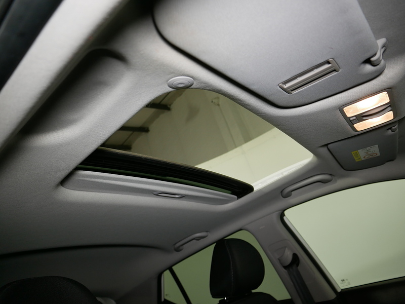 Hyundai 1.2 Premium SE Hatchback 5dr Petrol Manual Euro 6 (87 ps)