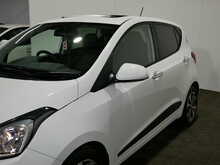 Hyundai i10 Premium SE 