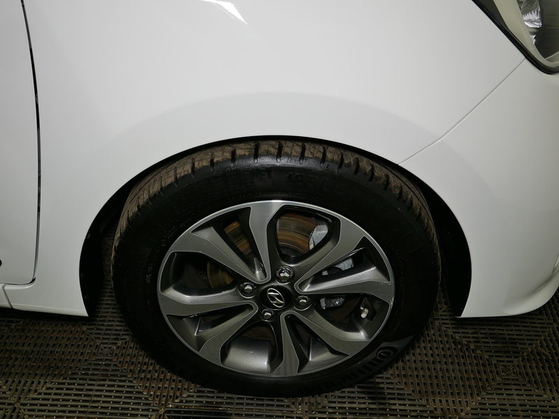 Hyundai 1.2 Premium SE Hatchback 5dr Petrol Manual Euro 6 (87 ps)