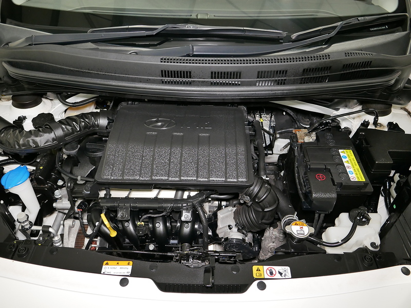 Hyundai 1.2 Premium SE Hatchback 5dr Petrol Manual Euro 6 (87 ps)