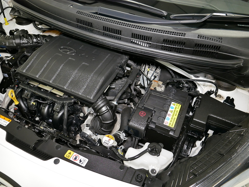 Hyundai 1.2 Premium SE Hatchback 5dr Petrol Manual Euro 6 (87 ps)