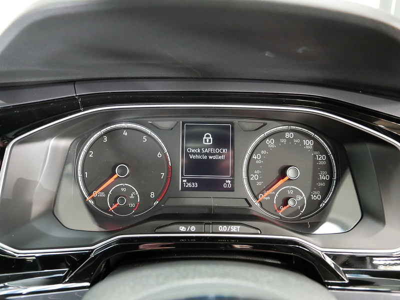 Volkswagen 1.0 TSI GPF R-Line Hatchback 5dr Petrol DSG Euro 6 (s/s) (115 ps)