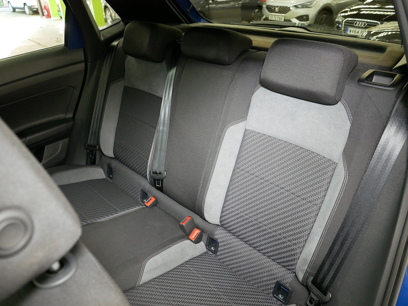 Volkswagen 1.0 TSI GPF R-Line Hatchback 5dr Petrol DSG Euro 6 (s/s) (115 ps)