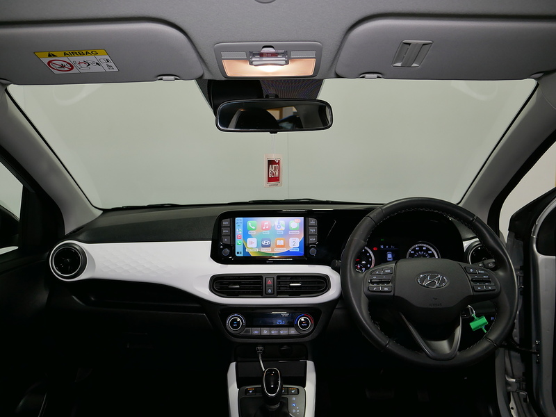 Hyundai 1.2 Premium Hatchback 5dr Petrol Auto Euro 6 (s/s) (84 ps)