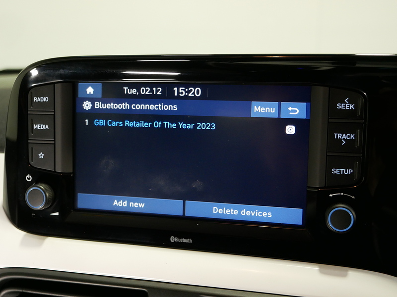 Hyundai 1.2 Premium Hatchback 5dr Petrol Auto Euro 6 (s/s) (84 ps)