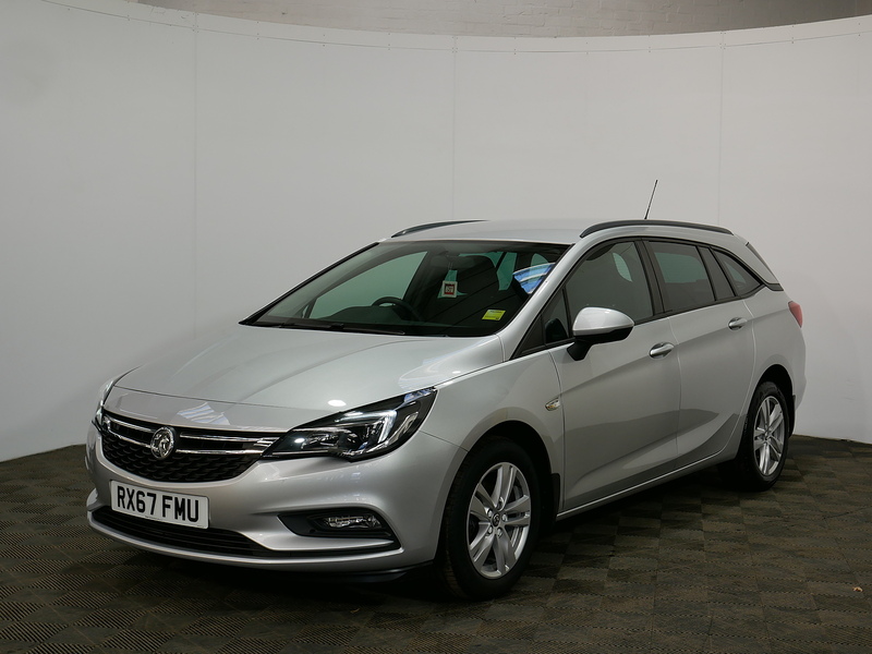 Vauxhall Astra CDTi ecoFLEX Design - U4121