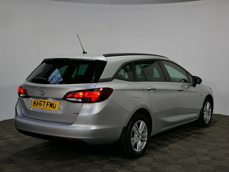 Vauxhall Astra CDTi ecoFLEX Design - U4121