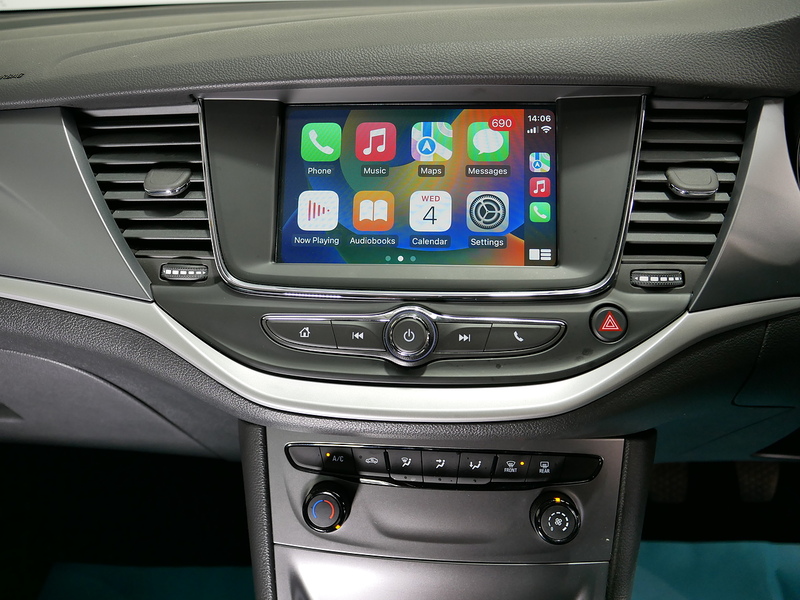 Vauxhall Astra CDTi ecoFLEX Design - U4121