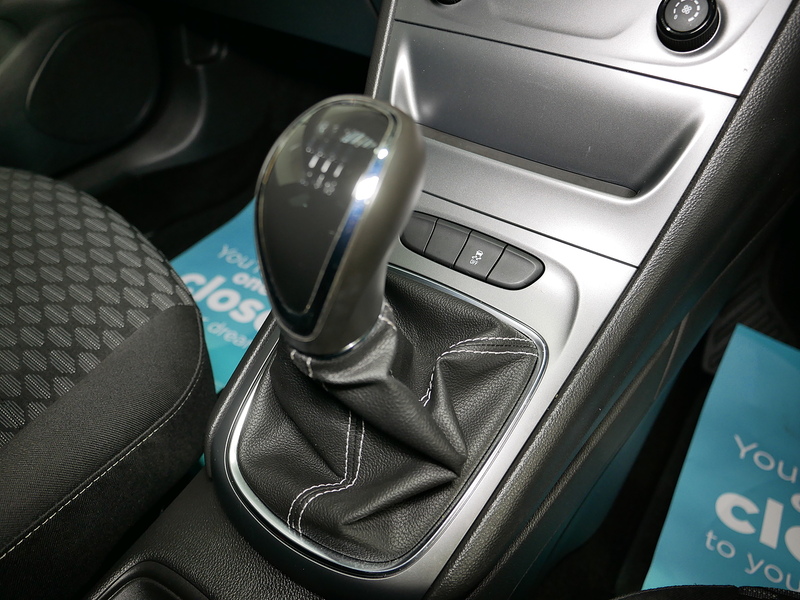 Vauxhall Astra CDTi ecoFLEX Design - U4121