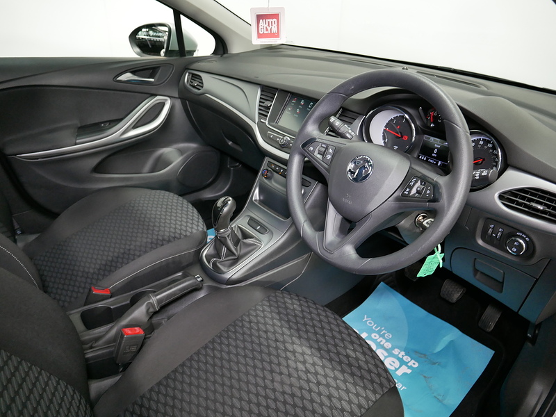 Vauxhall Astra CDTi ecoFLEX Design - U4121