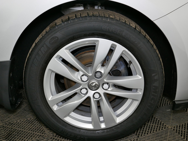 Vauxhall Astra CDTi ecoFLEX Design - U4121