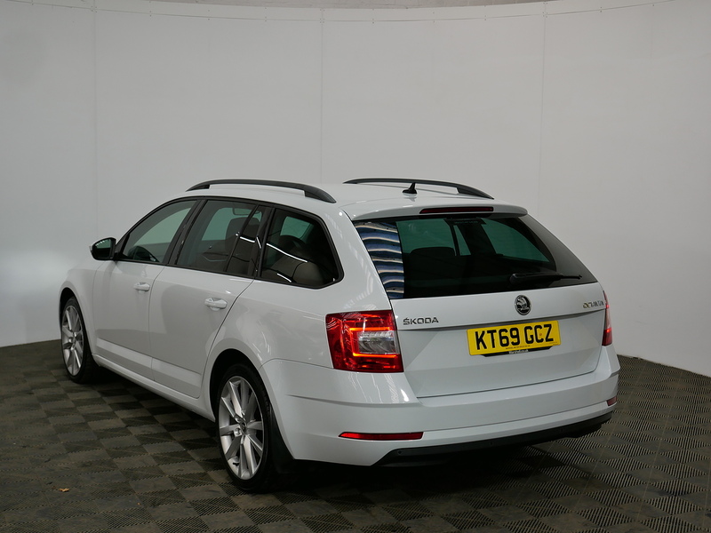 Skoda Octavia TSI ACT SE L - U4122