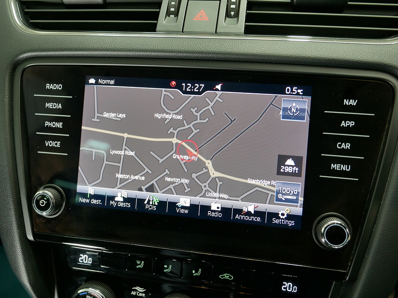 Skoda Octavia TSI ACT SE L - U4122