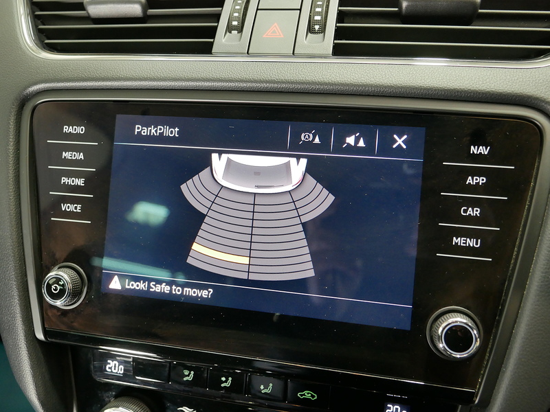 Skoda Octavia TSI ACT SE L - U4122