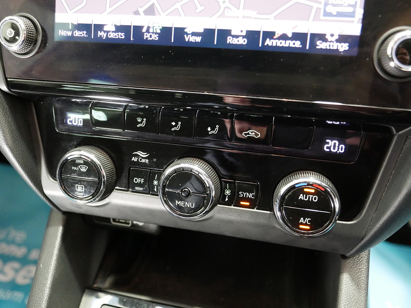 Skoda Octavia TSI ACT SE L - U4122