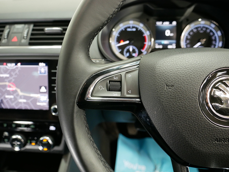 Skoda Octavia TSI ACT SE L - U4122