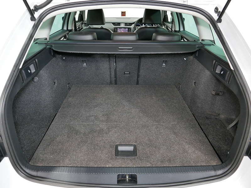 Skoda Octavia TSI ACT SE L - U4122